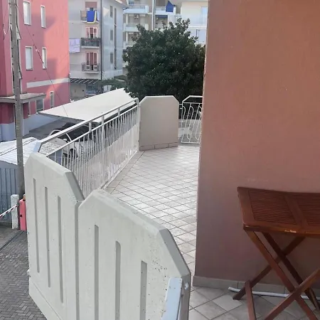 Appartement Kb A Due Passi Dal Mare - 5 Posti Letto
