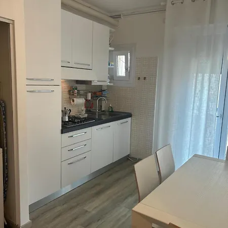 Kb A Due Passi Dal Mare - 5 Posti Letto Apartment